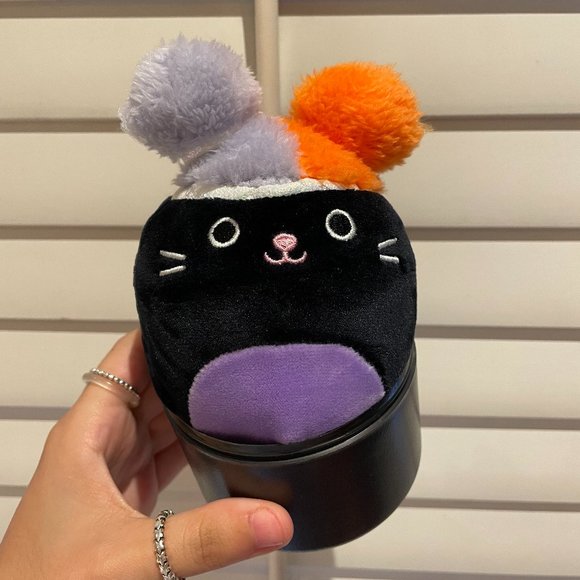Halloween Squishmallow Mystery Capsule 4" - Picture 2 of 2